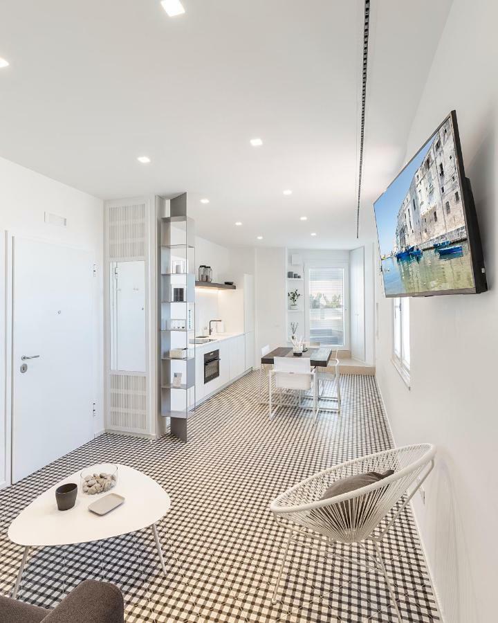 Attico Sul Porto Antico Apartment Monopoli Bagian luar foto